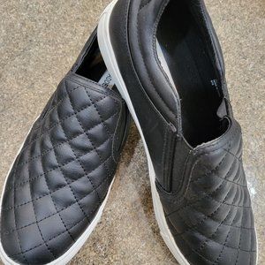 Steve madden sneakers